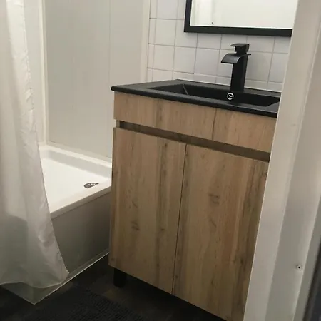 1 Club Iii Refait A Neuf Apartman *